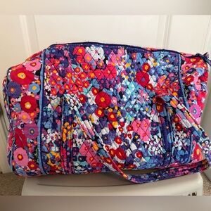 Vera Bradley large duffel bag
